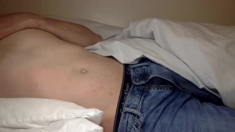 Snapshot of hunkhog chatting on 02/21/25, 04:07 Hunkhog online show from 02/21/25, 04:07