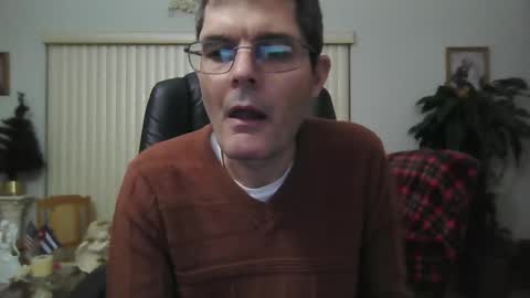 hunkmasclefad458 online show from 12/08/24, 03:53