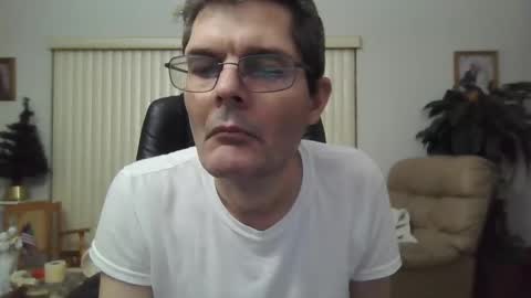 hunkmasclefad458 online show from 12/21/24, 02:52