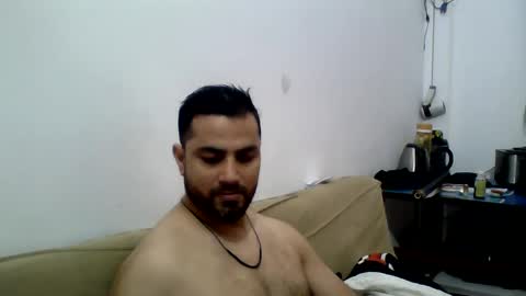 Snapshot of hunkster102 chatting on 03/01/25, 04:15 hunkster102 online show from 03/01/25, 04:15