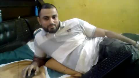 Snapshot of hunkster102 chatting on 09/08/25, 03:11 hunkster102 online show from 09/08/25, 03:11