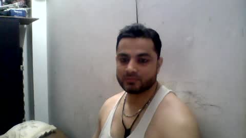 Snapshot of hunkster102 chatting on 04/26/26, 12:41 hunkster102 online show from 04/26/26, 12:41