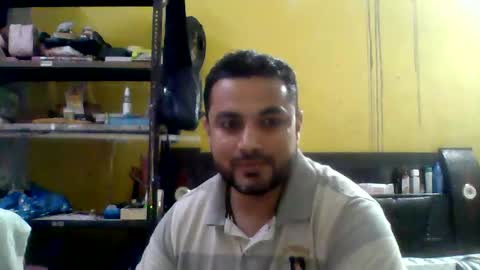 Snapshot of hunkster102 chatting on 04/29/26, 04:11 hunkster102 online show from 04/29/26, 04:11