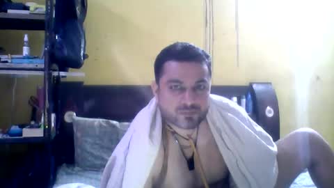 Snapshot of hunkster102 chatting on 04/29/26, 06:14 hunkster102 online show from 04/29/26, 06:14
