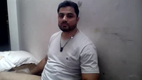 Snapshot of hunkster102 chatting on 05/17/26, 11:50 hunkster102 online show from 05/17/26, 11:50