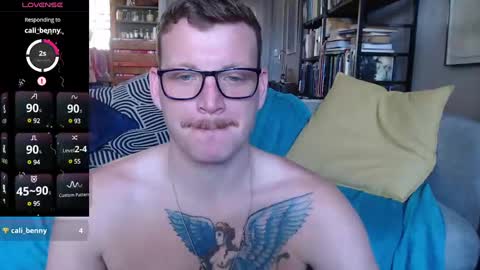 Snapshot of hunky_arthur chatting on 12/23/24, 06:00 Hunky  Arthur online show from 12/23/24, 06:00