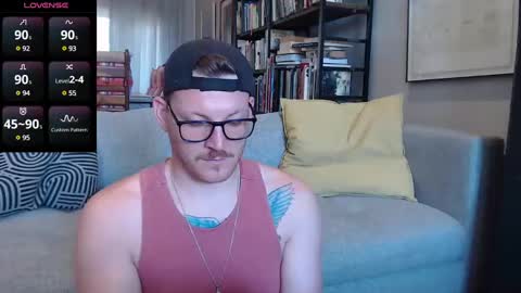 Snapshot of hunky_arthur chatting on 12/28/24, 06:28 Hunky  Arthur online show from 12/28/24, 06:28