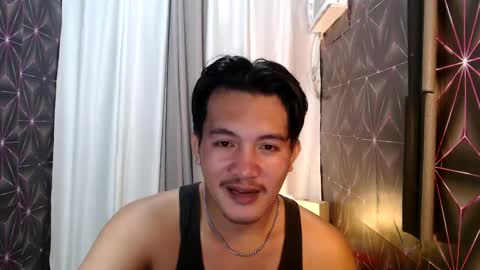 hunkylloyd online show from 12/28/24, 06:29