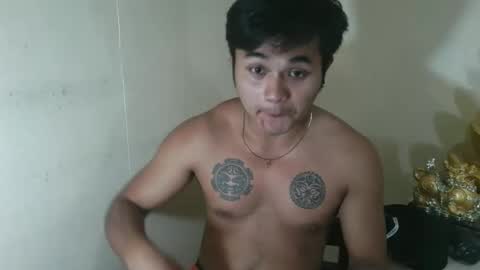 hunkyzeus online show from 12/20/25, 05:20