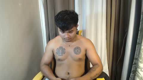 hunkyzeus online show from 05/01/26, 04:39