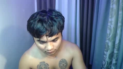 hunkyzeus online show from 05/20/26, 08:53