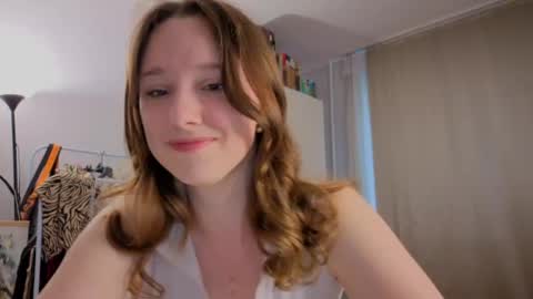 Ines online show from 05/17/26, 05:20