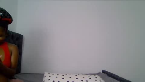 Snapshot of hunnytease chatting on 11/22/25, 04:06 hunny online show from 11/22/25, 04:06