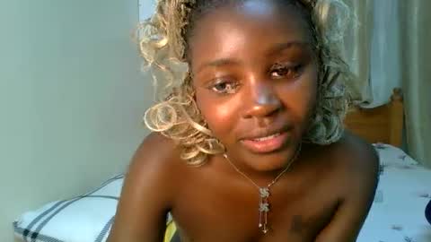 hunny online show from 02/03/26, 06:57