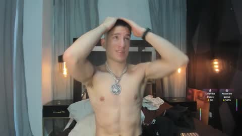 hunterheat_ online show from 12/16/25, 11:48