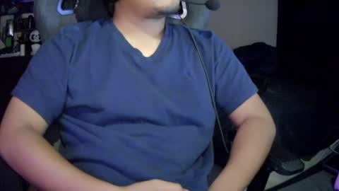 Snapshot of hunterrblood chatting on 09/19/25, 04:14 Hunterr online show from 09/19/25, 04:14