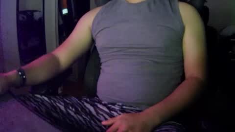 Snapshot of hunterrblood chatting on 09/20/25, 10:44 Hunterr online show from 09/20/25, 10:44