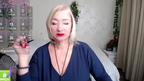 Snapshot of hunters_woman chatting on 10/27/25, 04:11 Irena online show from 10/27/25, 04:11