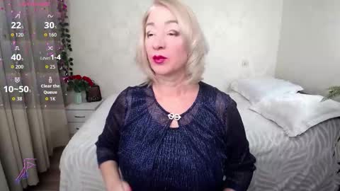 Snapshot of hunters_woman chatting on 11/21/25, 05:00 Irena online show from 11/21/25, 05:00