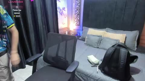 Snapshot of hunterwest06 chatting on 07/31/26, 11:20 Lucas online show from 07/31/26, 11:20
