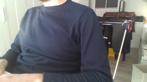 Snapshot of hunting_007 chatting on 01/11/26, 01:49 hunting_007 online show from 01/11/26, 01:49