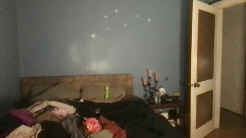 Snapshot of hunyybunz chatting on 11/20/25, 02:34 Goddess Hunyy online show from 11/20/25, 02:34