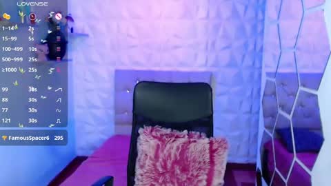 Snapshot of hurremcan_ chatting on 01/11/25, 05:18 Hurrem online show from 01/11/25, 05:18