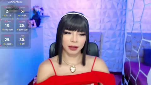 Snapshot of hurremcan_ chatting on 02/10/25, 01:01 Hurrem online show from 02/10/25, 01:01