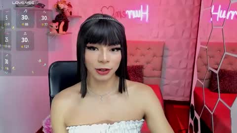 Snapshot of hurremcan_ chatting on 03/11/25, 01:56 Hurrem online show from 03/11/25, 01:56