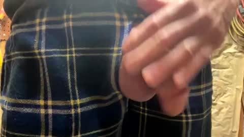 Snapshot of huskey300 chatting on 02/24/25, 02:58 huskey300 online show from 02/24/25, 02:58