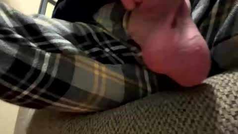 Snapshot of huskey300 chatting on 01/10/26, 04:58 huskey300 online show from 01/10/26, 04:58