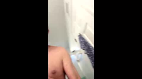 Snapshot of huskey300 chatting on 01/15/26, 04:55 huskey300 online show from 01/15/26, 04:55