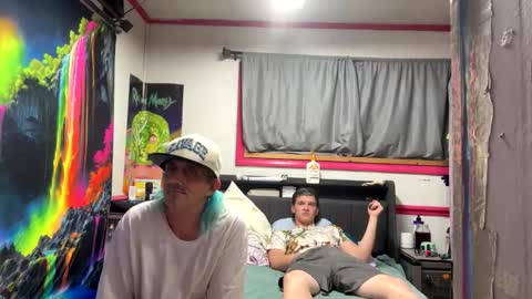huskyclip70 online show from 05/15/26, 05:58