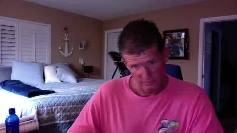 Snapshot of hvacstud4 chatting on 12/21/25, 09:11 hvacstud4 online show from 12/21/25, 09:11