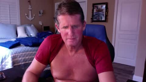 Snapshot of hvacstud4 chatting on 01/11/26, 06:57 hvacstud4 online show from 01/11/26, 06:57