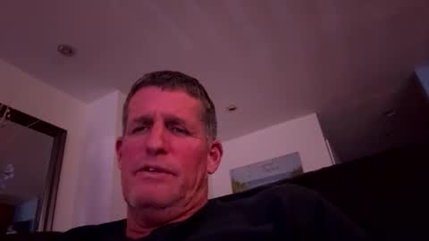 Snapshot of hvacstud4 chatting on 02/05/26, 01:21 hvacstud4 online show from 02/05/26, 01:21