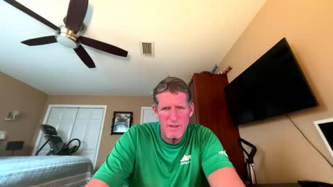 Snapshot of hvacstud4 chatting on 02/20/26, 08:31 hvacstud4 online show from 02/20/26, 08:31