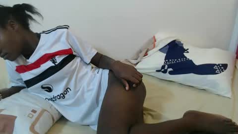 Snapshot of hyacinth_b chatting on 04/29/26, 03:05 hyacinth_b online show from 04/29/26, 03:05