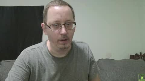 Snapshot of hybridhuman666 chatting on 10/04/25, 10:24 Bob Anderson online show from 10/04/25, 10:24