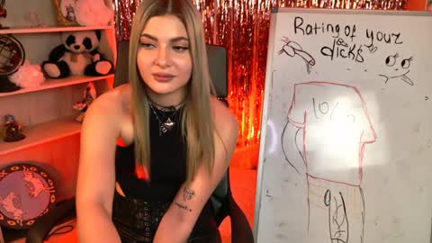 hyileyclark online show from 04/04/26, 09:56