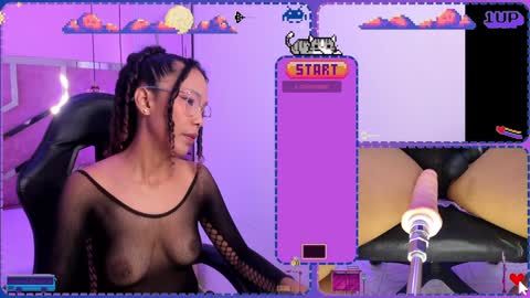 Snapshot of hyliebloom chatting on 01/25/25, 12:16 Ashley online show from 01/25/25, 12:16