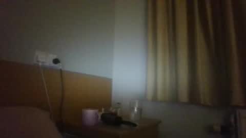Snapshot of hypnoticlily chatting on 04/08/26, 11:27 hypnoticlily online show from 04/08/26, 11:27