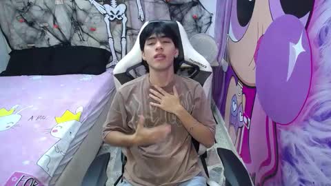 Snapshot of hyun_jin_ chatting on 10/21/25, 08:31 hyun jin online show from 10/21/25, 08:31