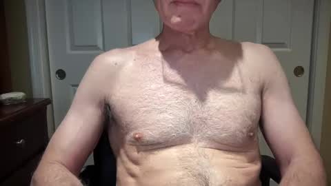 Snapshot of i8bgcq chatting on 02/05/25, 10:33 The Talented Mr. DILFy online show from 02/05/25, 10:33