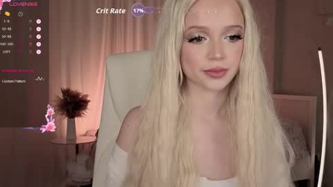 Snapshot of i__am_joss chatting on 10/28/25, 10:23 Joselle online show from 10/28/25, 10:23