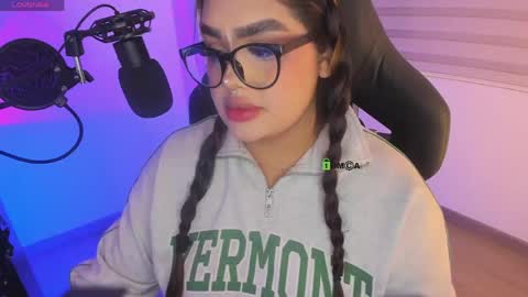 Ari online show from 04/21/26, 01:42