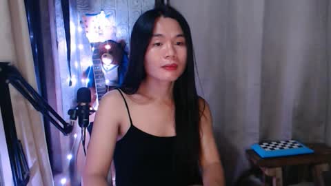 Snapshot of i_am_asian90 chatting on 01/05/26, 05:49 Kim online show from 01/05/26, 05:49