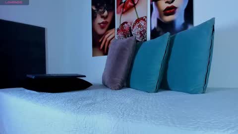 Snapshot of i_am_dolls chatting on 10/14/25, 07:03 The Dolls online show from 10/14/25, 07:03