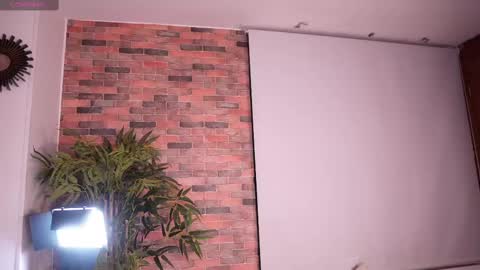 Snapshot of i_am_lucy1 chatting on 03/07/25, 09:29 Lucy online show from 03/07/25, 09:29