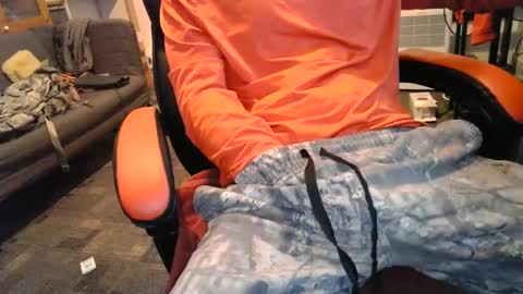 Snapshot of i_am_only_human chatting on 02/08/25, 04:36 lucifer online show from 02/08/25, 04:36